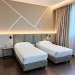 Unico Hotel 4*